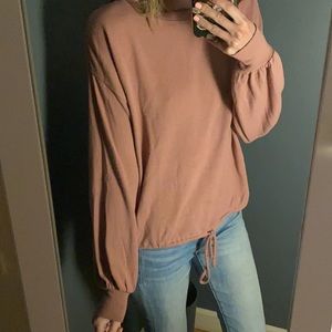 Cropped long sleeve with strings